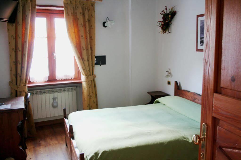 Chalet Chez Nous Oulx Eksteriør billede
